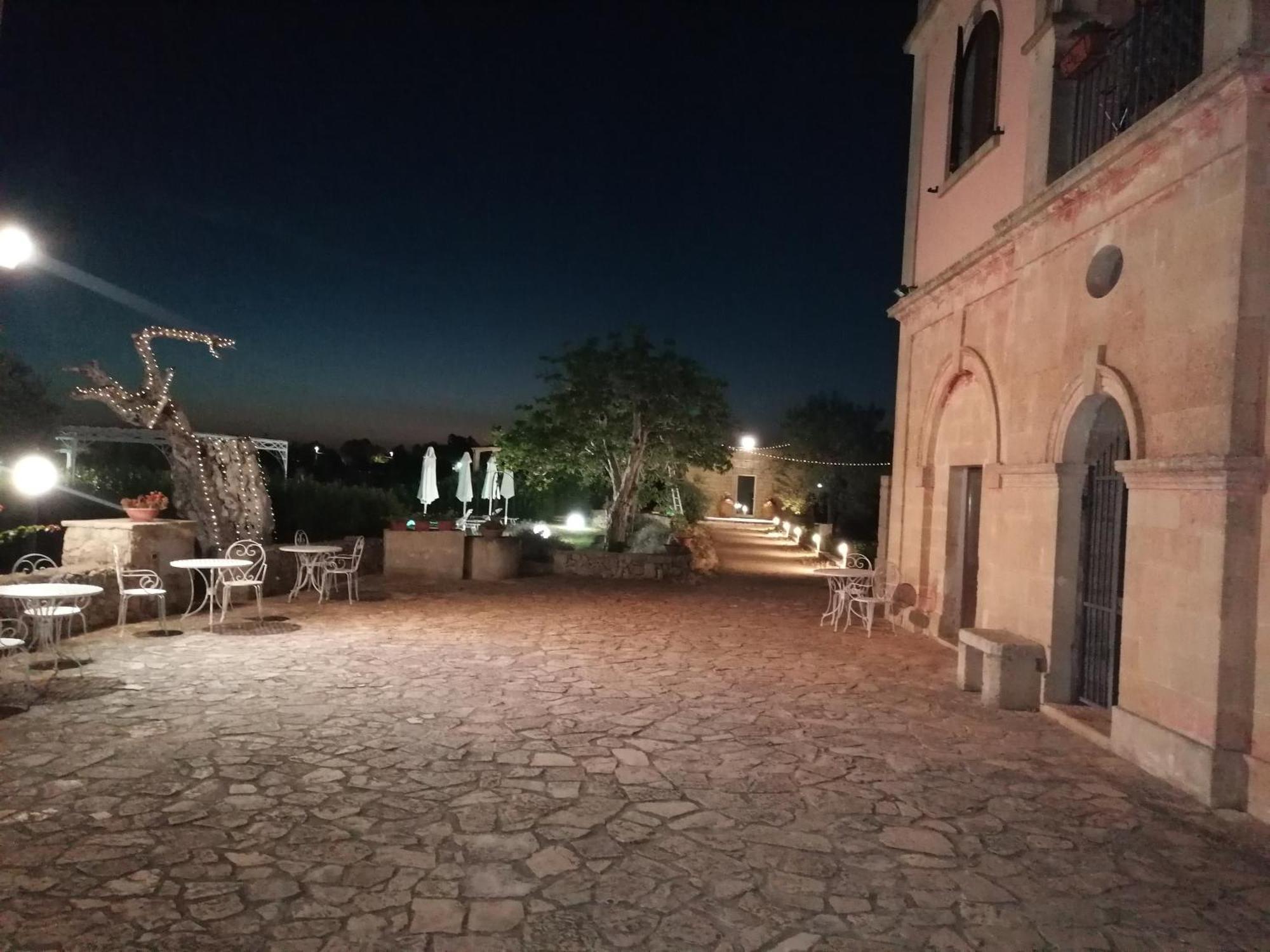 Tenuta Pigliano Hotel Bagnolo del Salento المظهر الخارجي الصورة